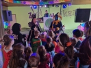 Kindercarnaval-c.v.-Den-Heikant-gezellig-en-druk-bezocht11