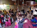 Kindercarnaval-c.v.-Den-Heikant-gezellig-en-druk-bezocht15