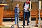 49 Essen - Leerlingen Mariaberg zingen voor volle kerk - Kerst 2017 - (c) Noordernieuws.be - DSC_8491