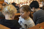 61 Essen - Leerlingen Mariaberg zingen voor volle kerk - Kerst 2017 - (c) Noordernieuws.be - DSC_8503