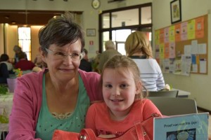 Ludy Kerstens met kleindochter Julie