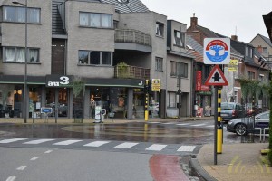 3 Nieuwe verkeerslichten aan Stationstraat Essen - zoekplaatje - ©Noordernieuws® - DSC_0655