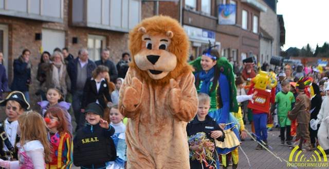 Ook basisschool Maatjes vierde carnaval