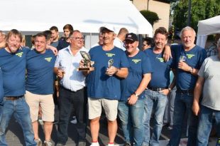 Ludo Somers wint visrookwedstrijd bij café De Meeuw