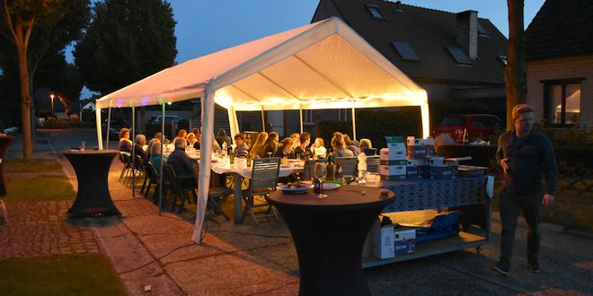 Buren Voorspoedstraat ontmoeten hun buren