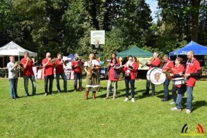 Dofkapel won op 2 september in Halle het Belgische Kampioenschap voor Dweilbands in de categorie Ambiance.