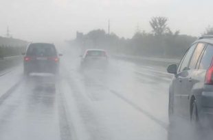 Goed reageren bij aquaplaning