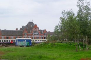 Vervuilde grond op loods rangeerterrein Essen - (c) Noordernieuws.be 2018 - P1020057u