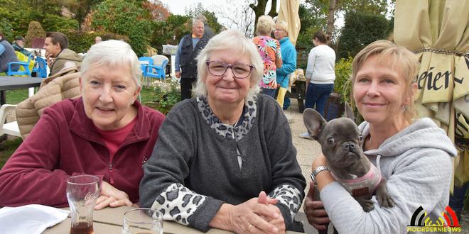 Veel deelnemers herfstwandeling Canina