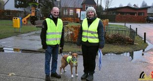 Fluovestjes ook voor honden - (c) Noordernieuws.be HDB_1233