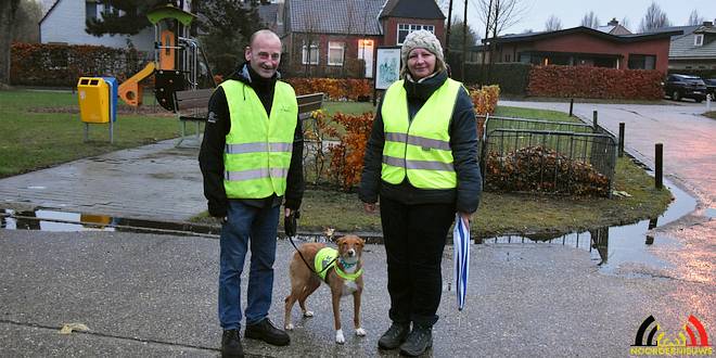 Fluovestjes ook voor honden - (c) Noordernieuws.be HDB_1233