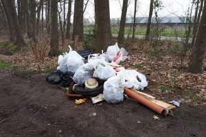 Wild Beheer Eenheid Essen ruimt zwerfvuil