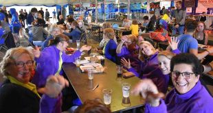 Gezellig op de Waaifeesten Essen-Hoek 2019 - (c) Noordernieuws.be - HDB_7940