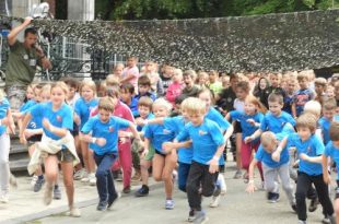 875 sportieve kids leven zich uit op Army-sportdag uitgelicht