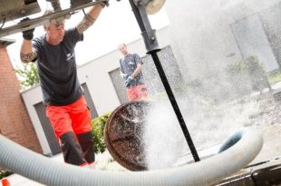 Reiniging en inspectie riolering Dorpsstraat