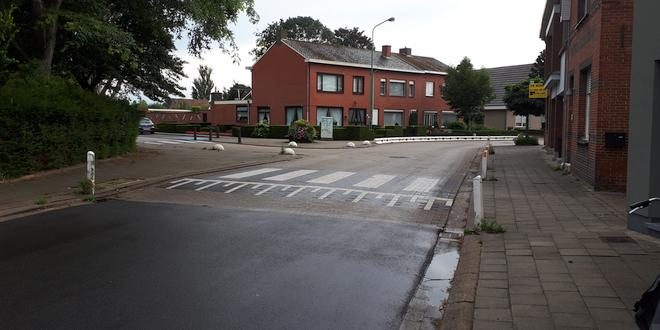 Gemeente herstelt drempels in de Beliestraat