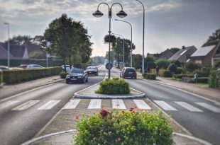 Werken wegdek Bredabaan Wuustwezel-centrum