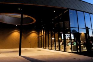 Kapellen - Nieuwe polyvalente zaal LUX officieel geopend - (c) Noordernieuws.be 2019 - 113c