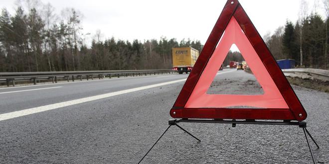 Autopech op een autosnelweg in Wallonië