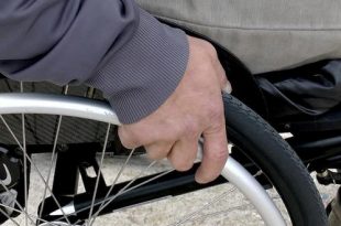 De Lijn schaft reservatieplicht rolstoelgebruikers af