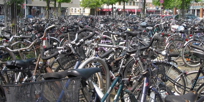 Fietsendief aangehouden op Stationsplein Roosendaal