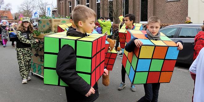 Kindercarnaval optocht Mariaberg Centrum - Essen - (c) Noordernieuws.be 2020 - 10u