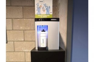 Nieuw watertappunt in sporthal Hemelrijk