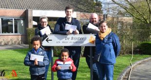 Jong CD&V Essen brengt postkaarten met hoopvolle boodschap naar bewoners Sint-Michael - (c) Noordernieuws.be - HDB_0916u70b