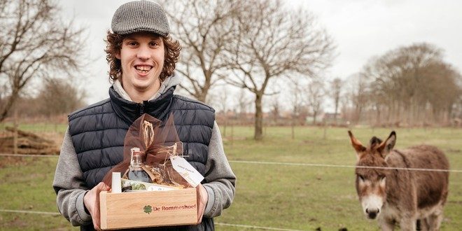 Koop een lokaal cadeaupakket gemaakt van gerecycleerd materiaal