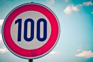 Nederland verlaagt maximumsnelheid snelwegen naar 100 km u