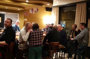 't Volkshuis - Cafe's in Essen dicht vanwege verordening Corona - 20200313_201416