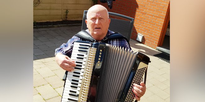 Accordeon spelen - De hobby van Jan Hillebrand