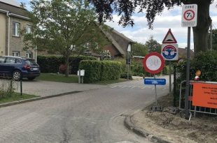 37 op 70 voertuigen in overtreding tijdens controle Achterstraat