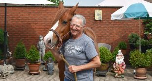 Cyriel Van Oers met pony Rosalien - (c) Noordernieuws.be - HDB_1461u