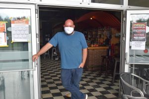 Genieten na lockdown in cafés Essen - Café Rex - Gert Raijmaekers - (c) Noordernieuws.be - HDB_1399