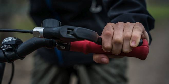 Kruispunt Klein Veerle en Groot Veerle wordt veiliger voor fietsers-