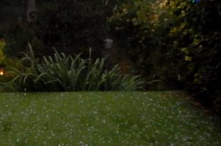 Hagel , onweer en en zware windstoten na periode van enorme hitte