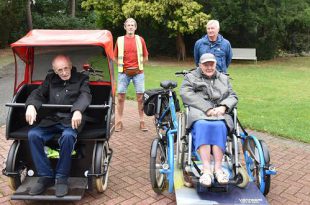 Luc Brosens en Luc Peeters - Fietstochten met bewoners St Michael Essen - (c) Noordernieuws.be - HDB_2019u70