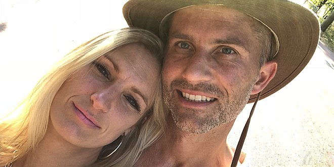 Zij vonden hun grote liefde via internet, Stefan en Wendy vertellen! - Noordernieuws.be - 05 - u85