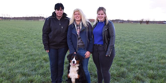 Anja Vandekeybus en Eline en Elke Boden -Melkveeboerderij Achterste Schriek