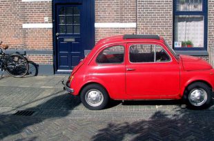 Mag je tegen de rijrichting in parkeren