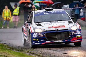 Rallykampioen Bob de Jong voor de vierde keer winnaar GTC Rally