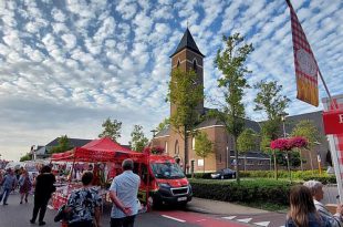 Avondmarkt Essen 2021 - (c) Noordernieuws.be - 20210806_195200