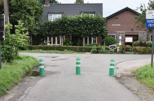 Paaltjes Hemelrijk versus Handelsstraat