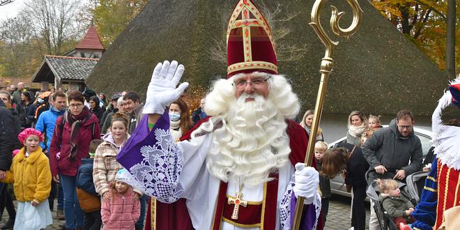 Sinterklaas intocht 2021 - (c) Noordernieuws.be - HDB_5170uc75