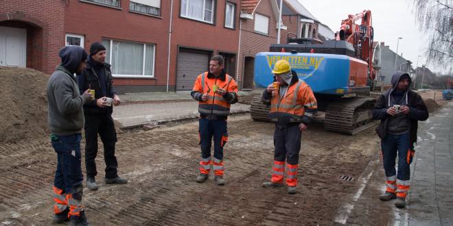 Hartverwarmend bedankje bewoners voor arbeidersploeg werken Kammenstraat
