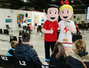 Suske en Wiske geven startsein voor vaccinatie kinderen in Vaccinatiecentrum Noorderkempen4