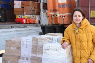 Hulpgoederen aan Oekraine uit Essen - (c) Noordernieuws 2022 - HDB_6075 q80