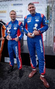 Bob de Jong naar verhitte 3e plaats in Vechtdal Rally