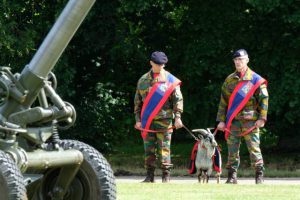 Bevelsoverdracht in Kamp van Brasschaat